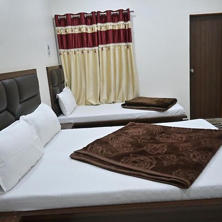 Hotel Roshan Palace Ambaji Luaran gambar