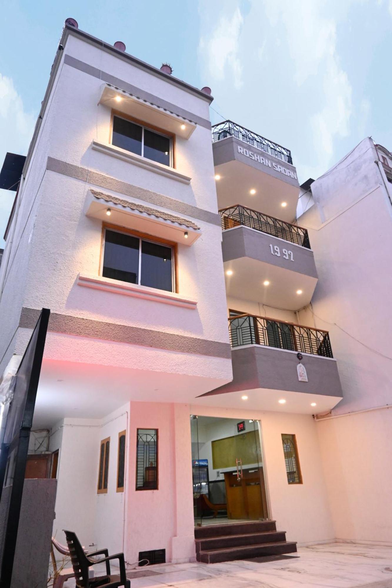 Hotel Roshan Palace Ambaji Luaran gambar