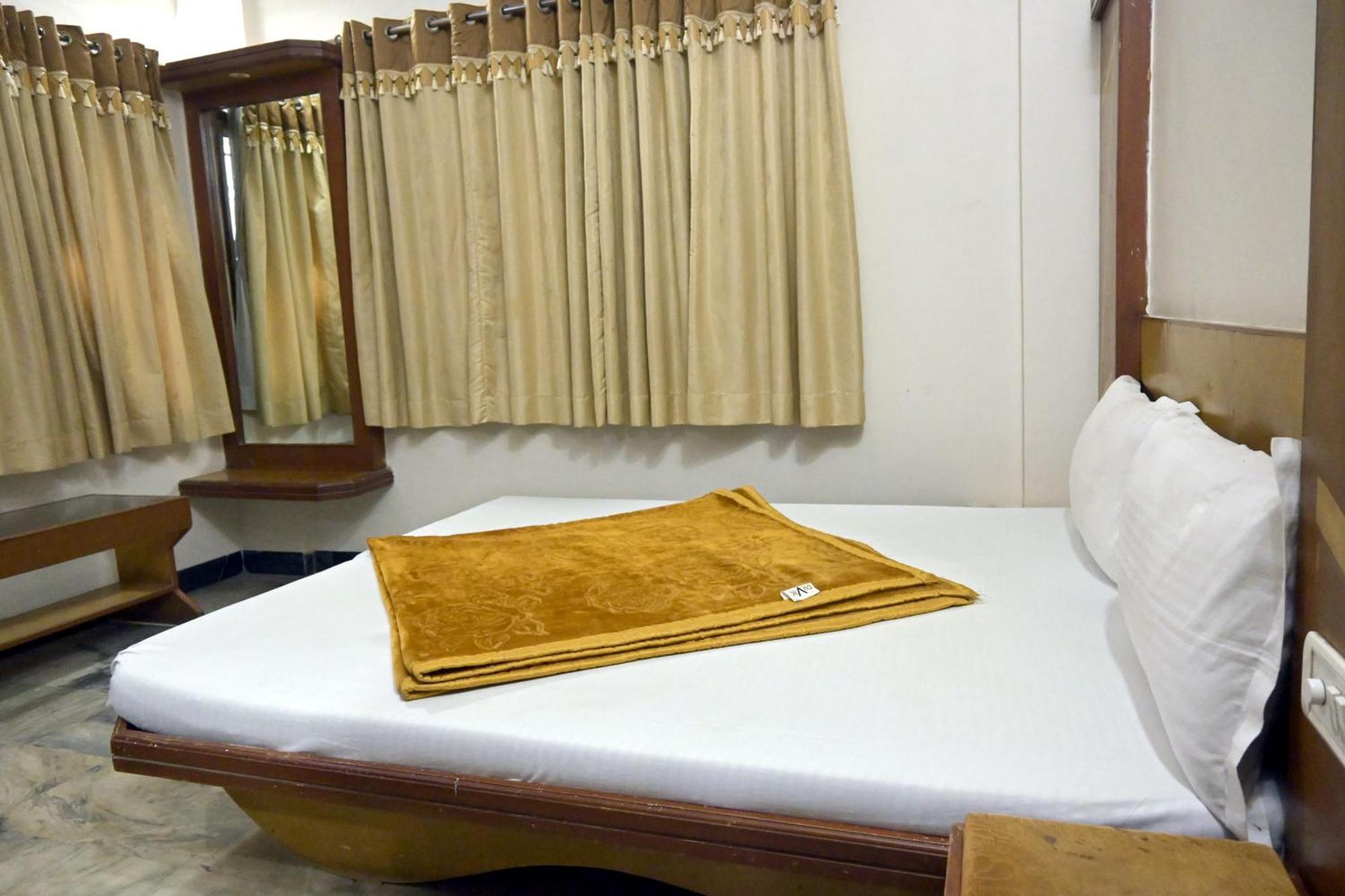 Hotel Roshan Palace Ambaji Luaran gambar
