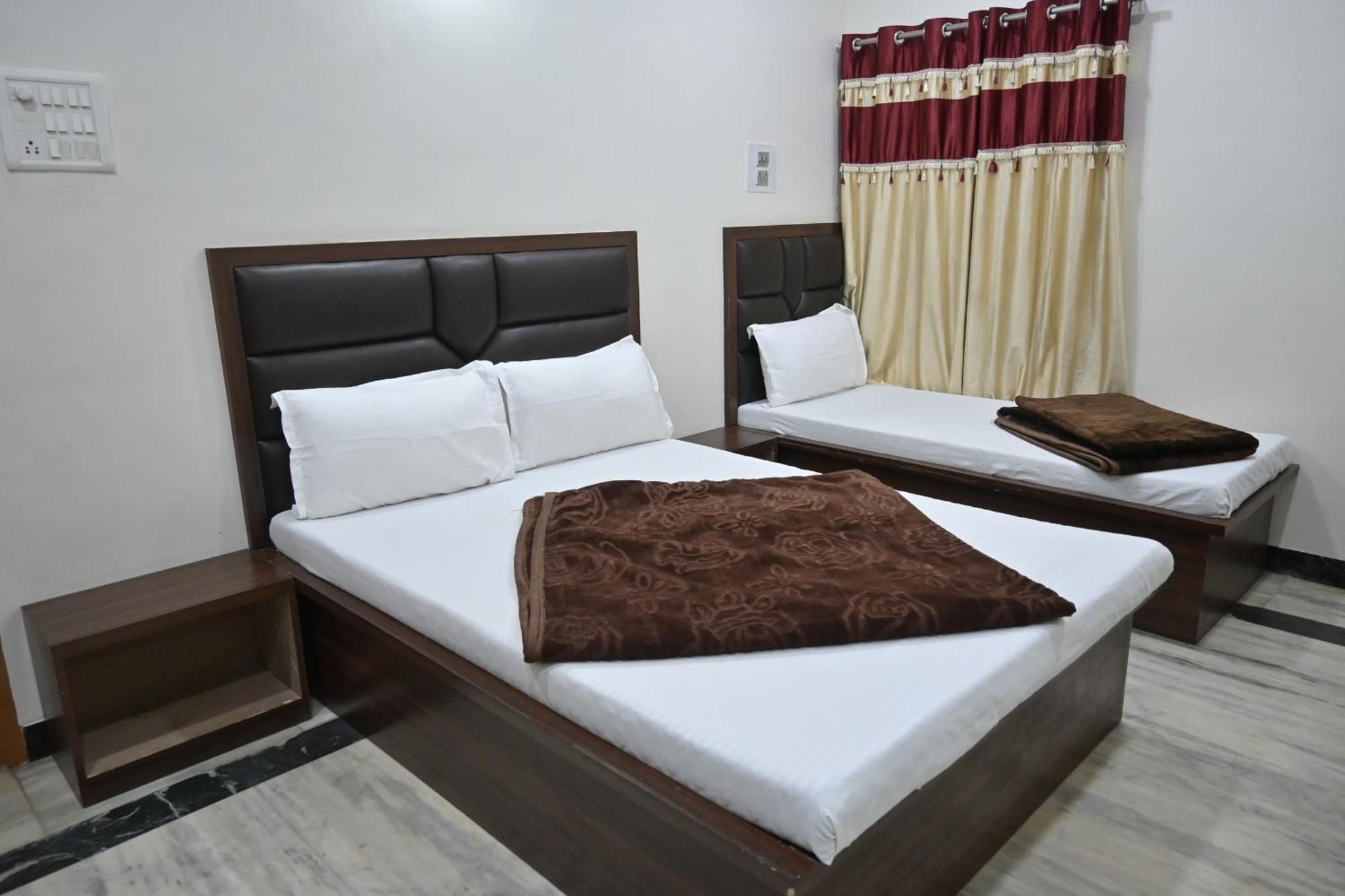Hotel Roshan Palace Ambaji Luaran gambar